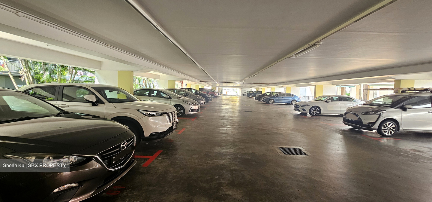 Blk 132 Yio Chu Kang Ville (Ang Mo Kio), HDB 5 Rooms #452994351